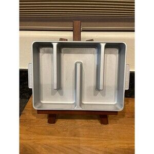 BAKERS EDGE Large 11.5" × 8.5" x 2" Non-Stick pan